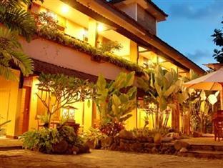 Nyiur Resort Hotel Pangandaran Exterior photo